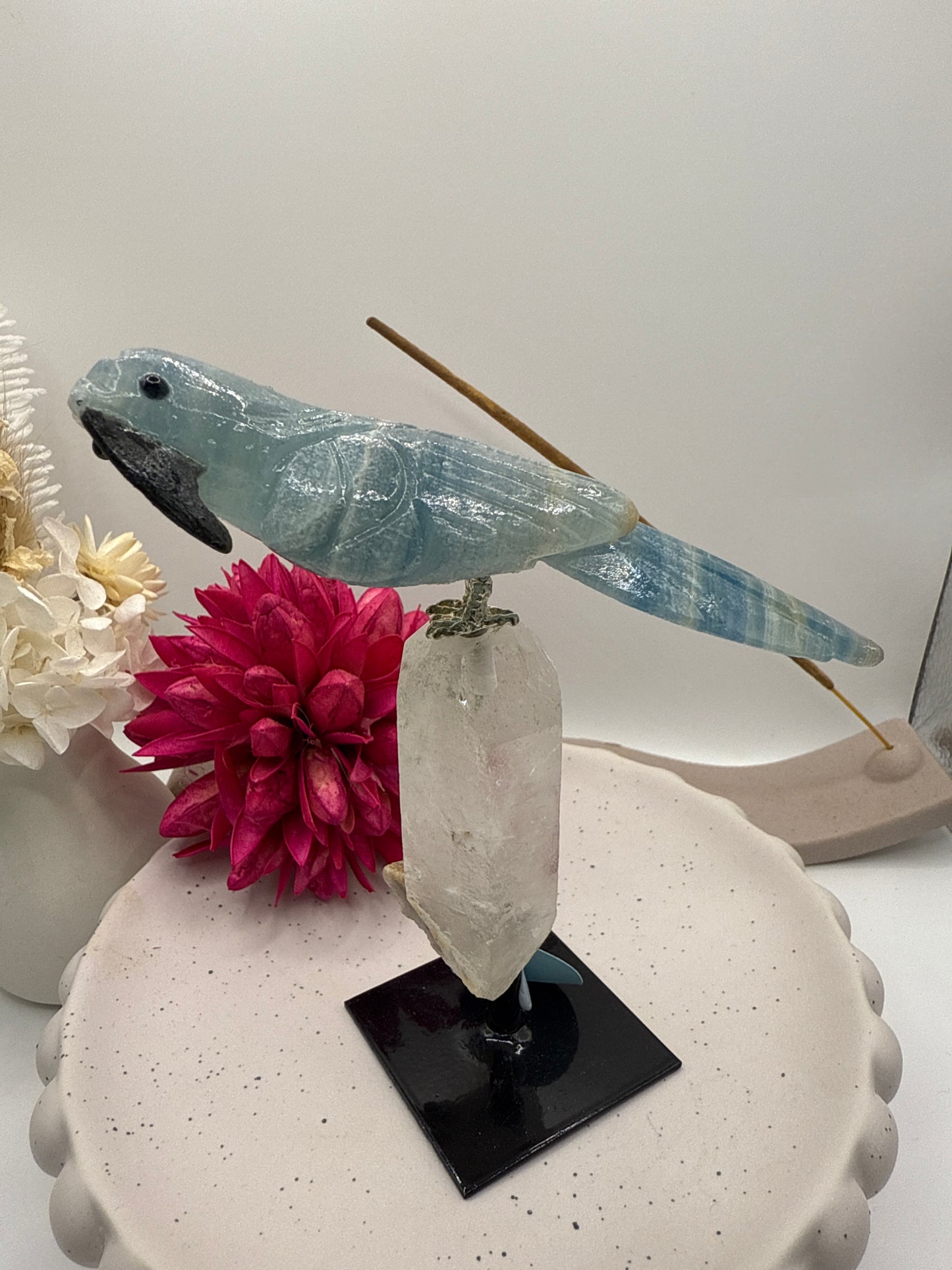 Blue onyx bird on black stand (LF1)