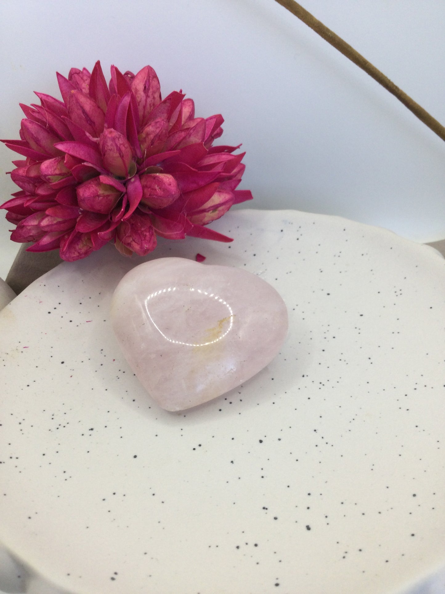 Rose quartz heart shaped palmstone (RQ2)
